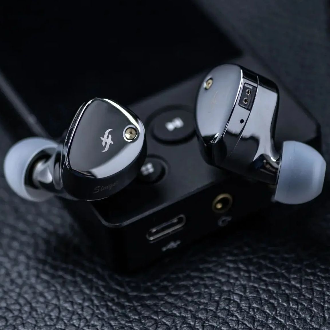سماعات أذن سلكية SIMGOT ET142  - مراجعة Planar Magnetic Iem Earphones وسعره